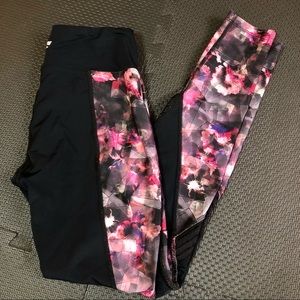 MARIKA FLORAL PRINT DETAIL ANKLE LEGGINGS BLACK SIZE SMALL ATHLETIC WORKOUT